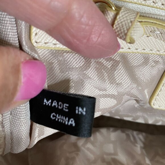 DKNY Signature Logo Beige/Tan Canvas Crossbody Bag with Zipper Closure Office - Picture 10 of 12